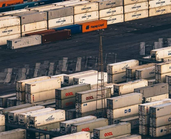 Containers in de haven