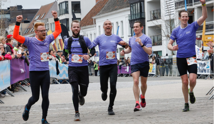 AXI neemt deel aan Kom op tegen Kanker 2023