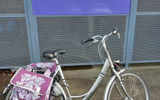 AXI fietst naar het werk 2023